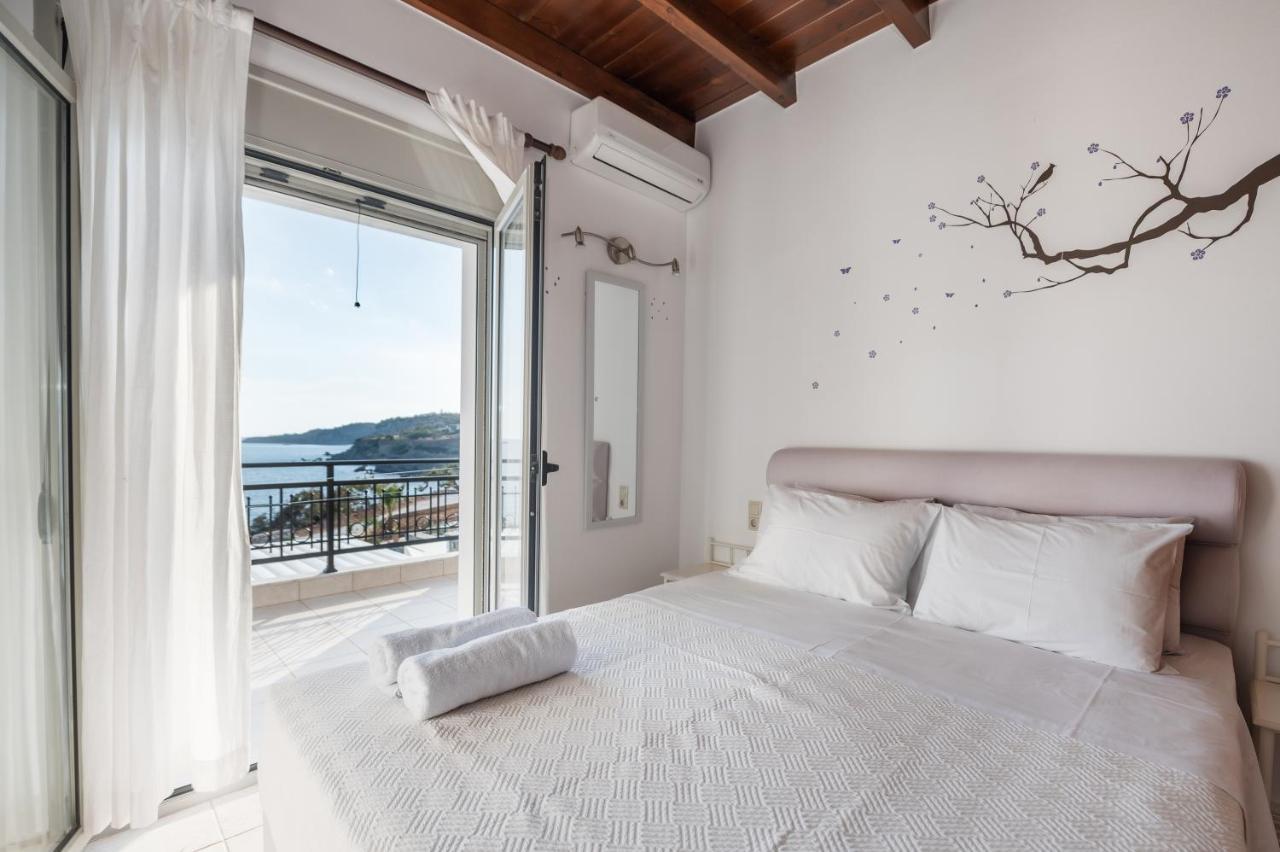 Achlia Beach Villa Exterior photo